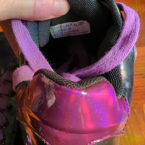 YRU Alien Platform Sneakers - Picture 4 of 5